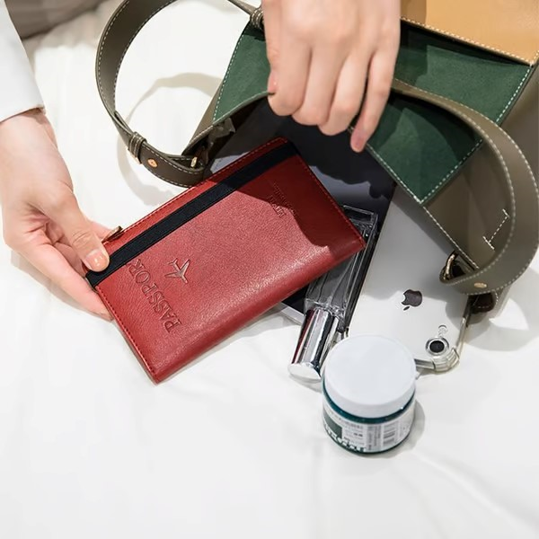 RFID Blocking Leather Card Wallet