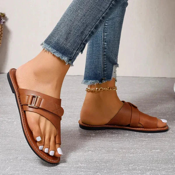 Light fashionable flat open toe sandals