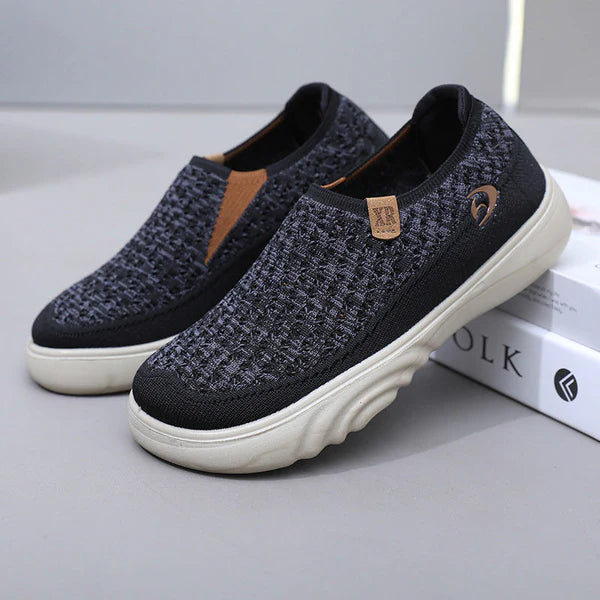 Hollow round toe shoes
