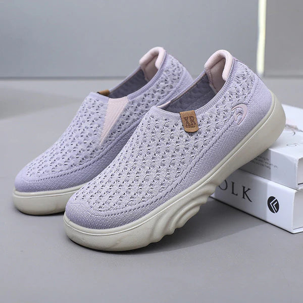 Hollow round toe shoes