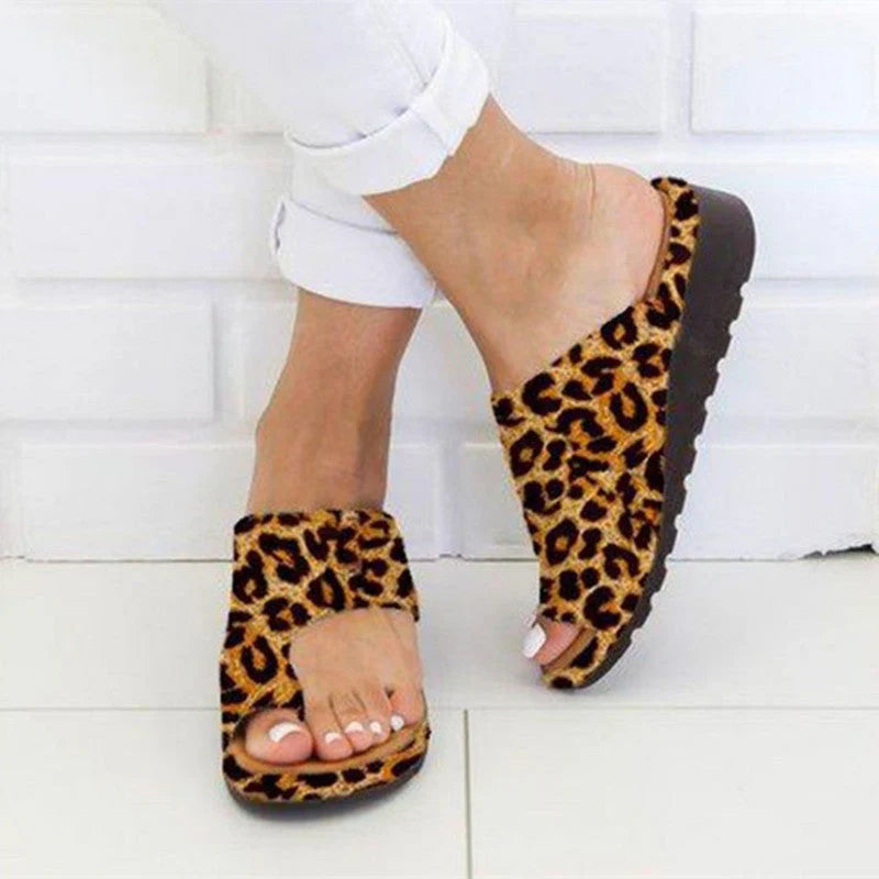 Orthopedic summer sandals