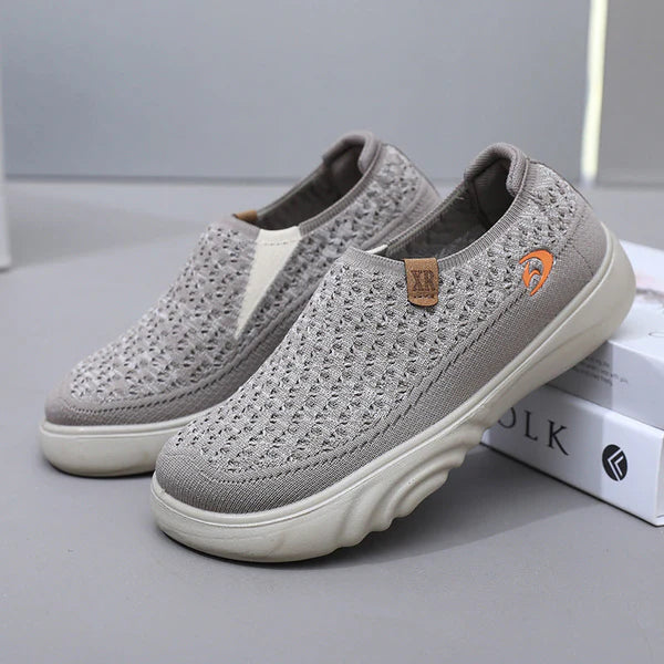Hollow round toe shoes
