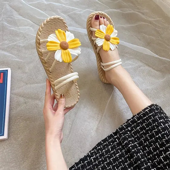 πΌ Elegant Slip-On Flower Sandals for Women π‘ β Daily Comfort with Summer Vibes βοΈ